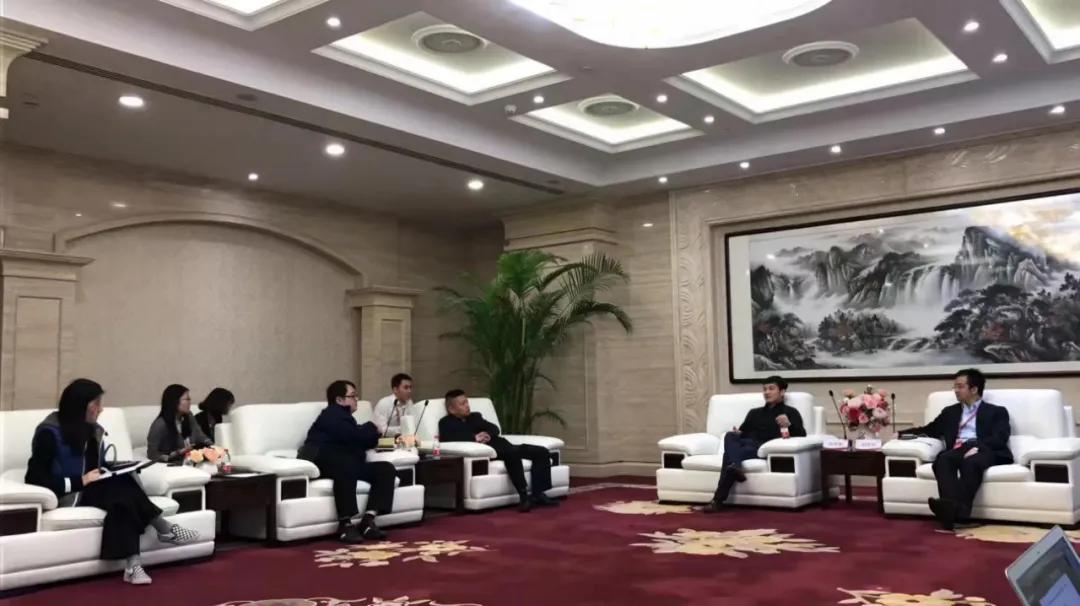 从“临死股东大会”到“胡什么东” 上市公司如此潦草