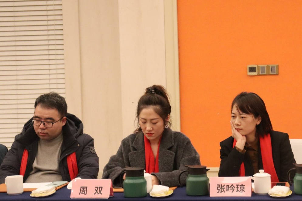 从“临死股东大会”到“胡什么东” 上市公司如此潦草