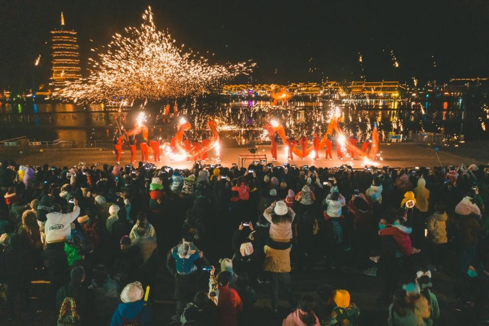 沪市生猪行业集体路演：上半年业绩回暖 扩产降本成主旋律
