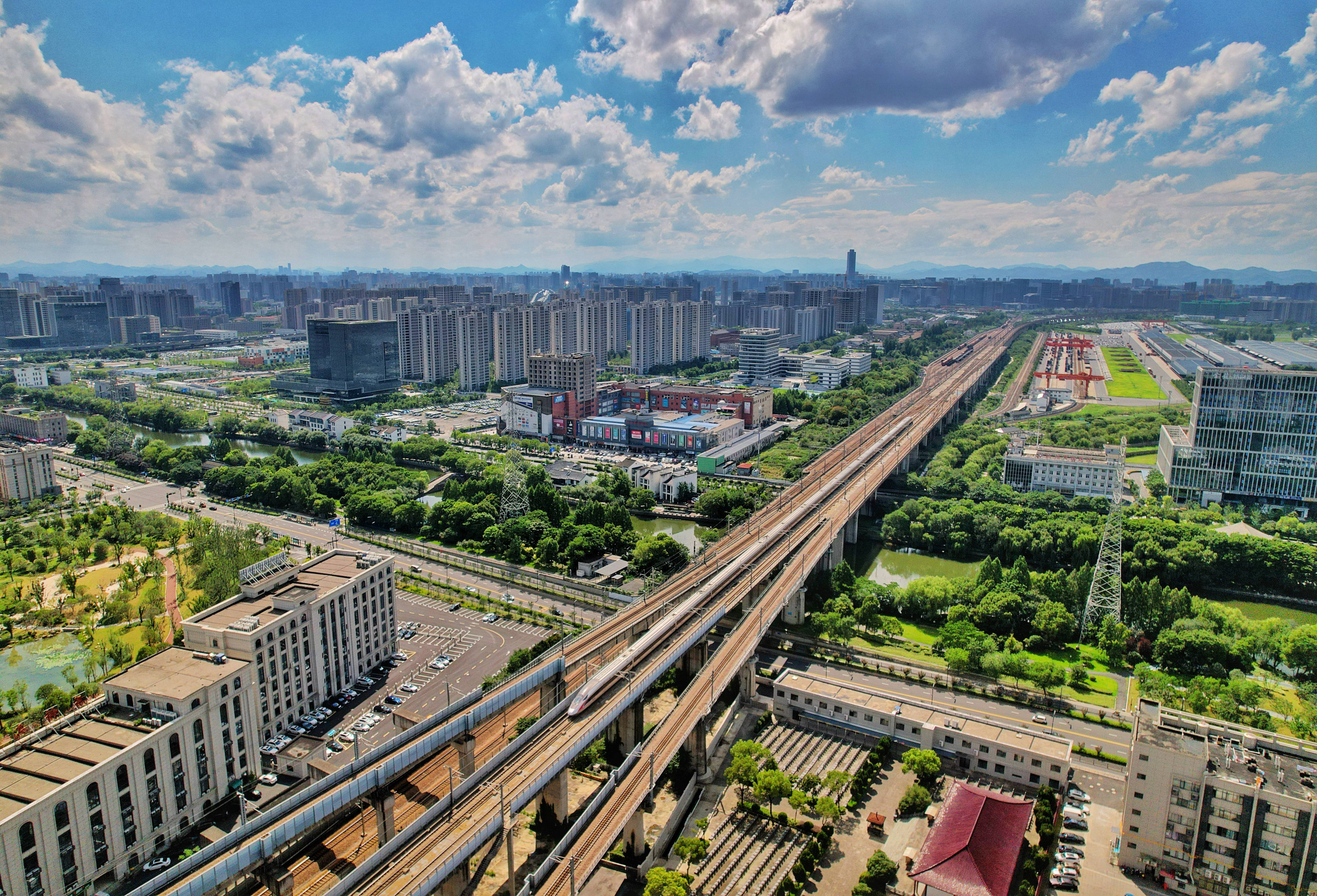 商业健康险市场发展提速 累计承保近8亿人次