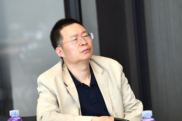 证监会发布首批四宗行政执法指导性案例：对恶性违法重拳出击 持续加强资本市场执法高压态势