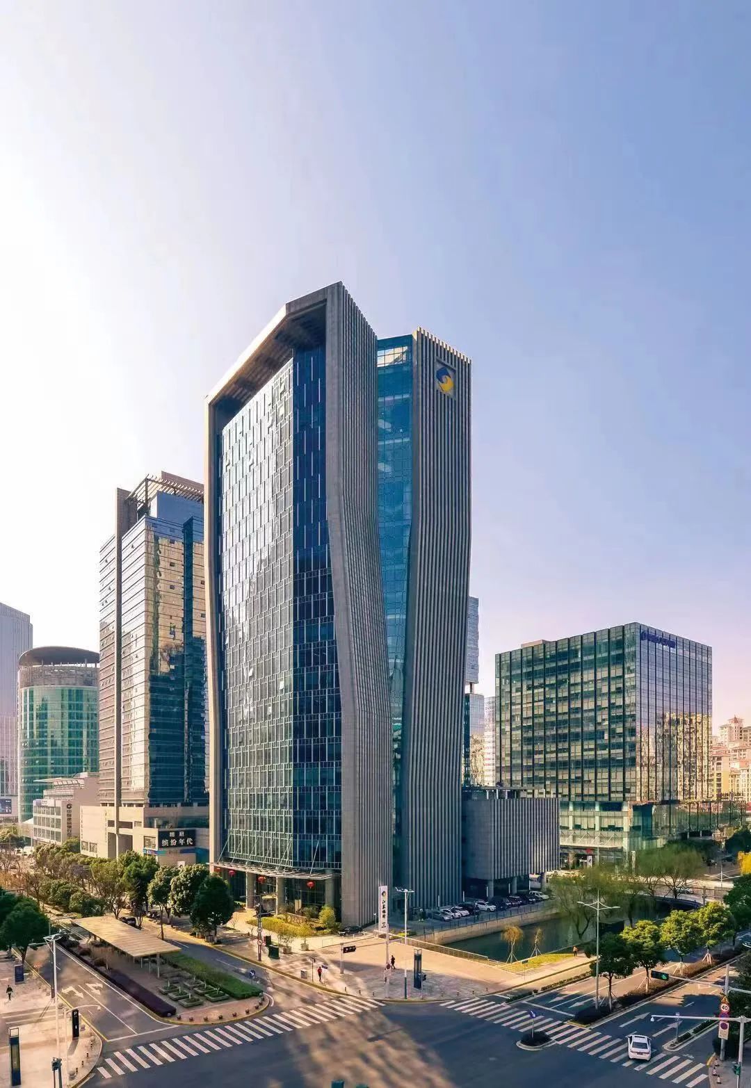 聚焦“文化金融”：江苏银行打造融合新范例 引领行业发展新趋势