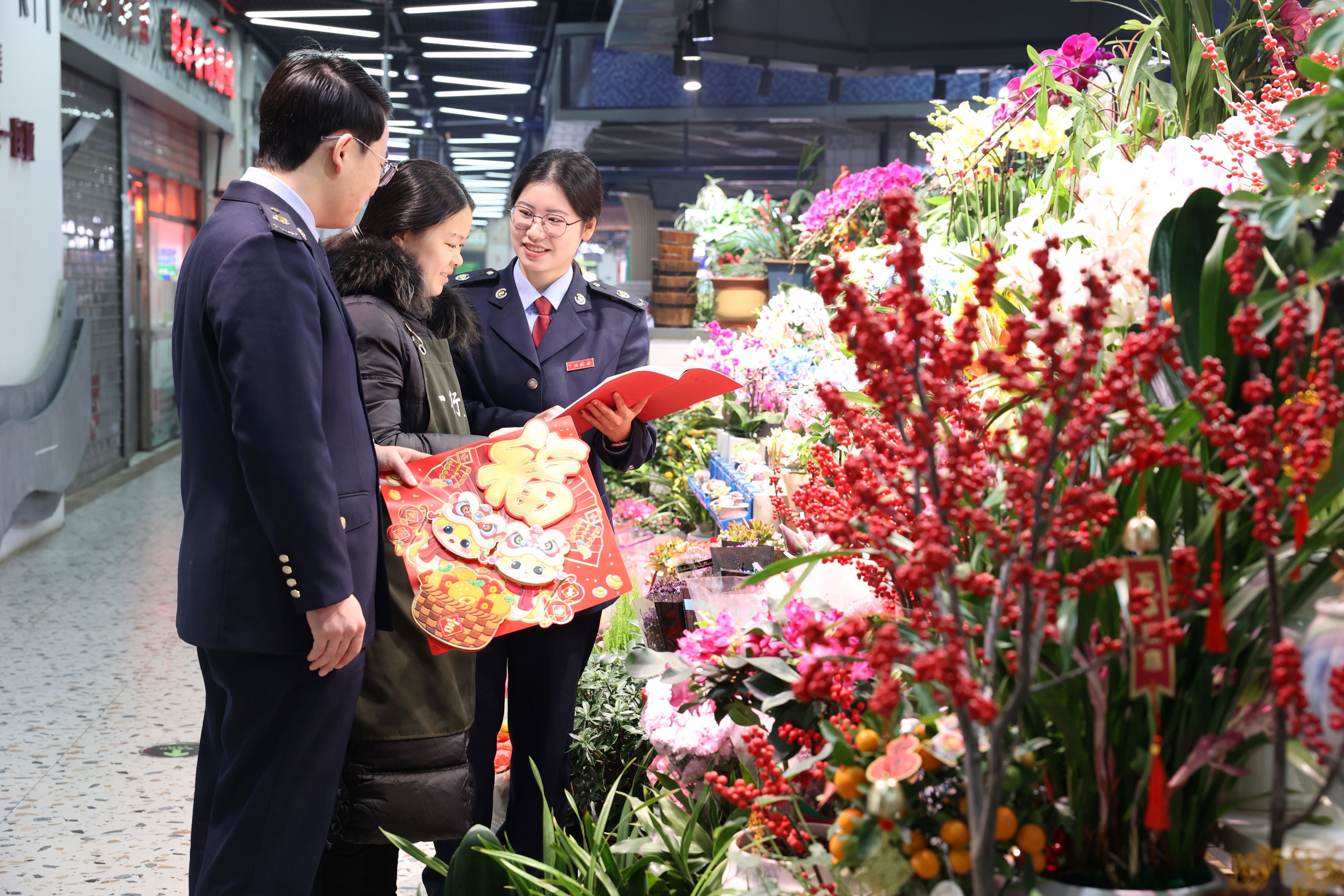 扩内需财政金融齐发力 多部委详解消费贷“国补”